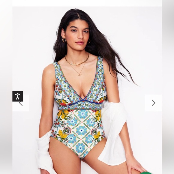 ⭐️NWT Boden Porta V-Neck Citrus Vine Tile Swimsuit⭐️